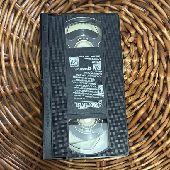 The Man from Snowy River VHS - Picture 3 of 3